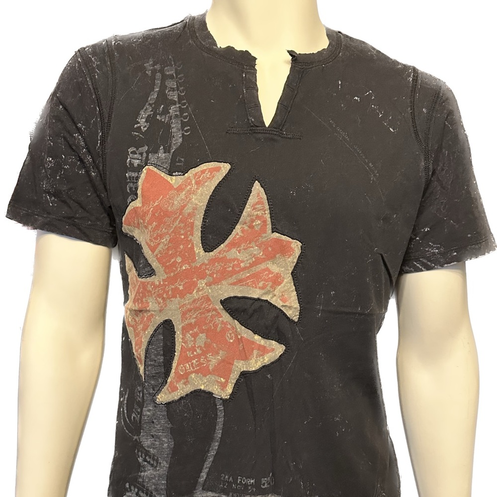 GUESS Cotton V-Neck Exposed Stitching Acid Wash T Shirt Vintage Style size med